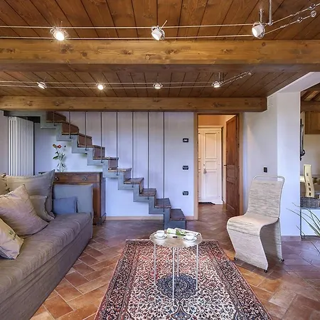 Casale Degli Ulivi 8&2 By Marche 악콸라냐